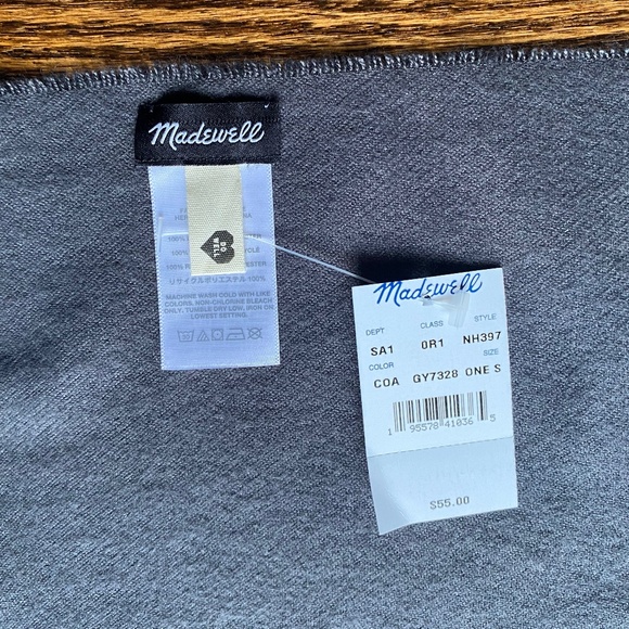 NWT Madewell Scarf - Grey - Picture 2 of 9